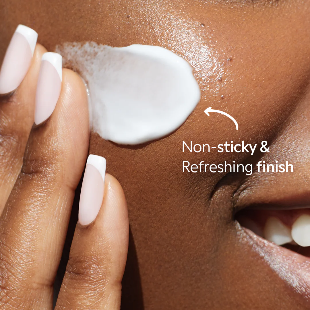 390-hydro-uv-shield-sunscreen-6.webp Hydro UV Shield Sunscreen